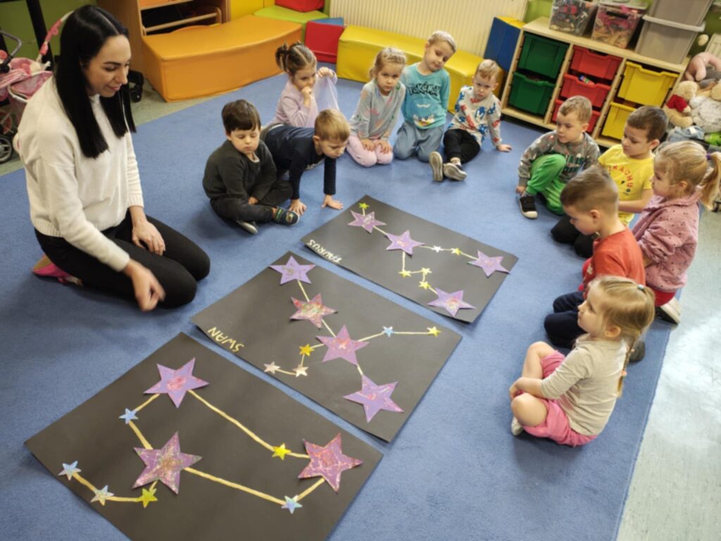 Kolory, kształty i język angielski – Żabki poznają świat z eTwinning!