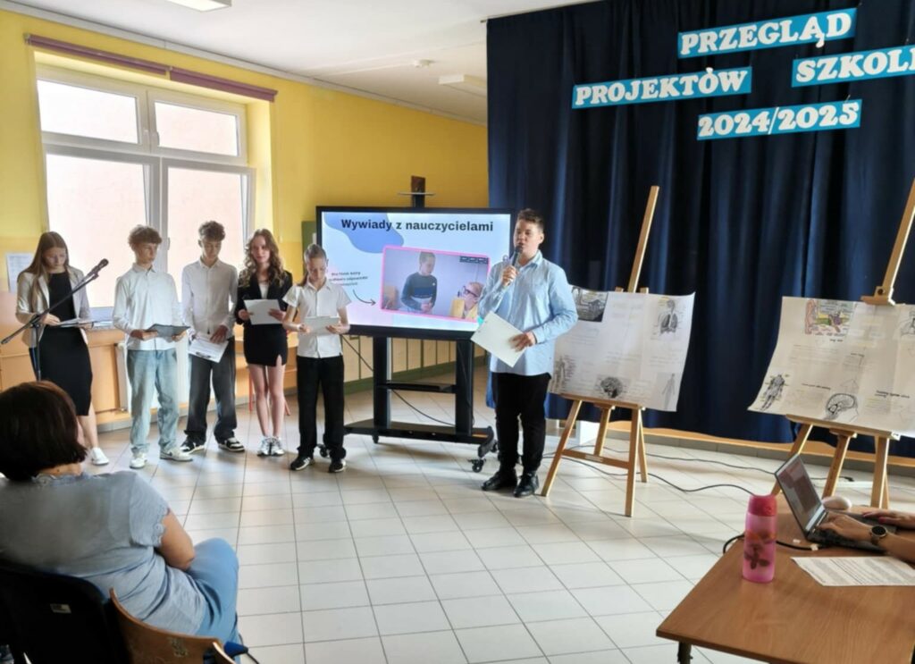 PRZEGLĄD PROJEKTÓW SZKOLNYCH