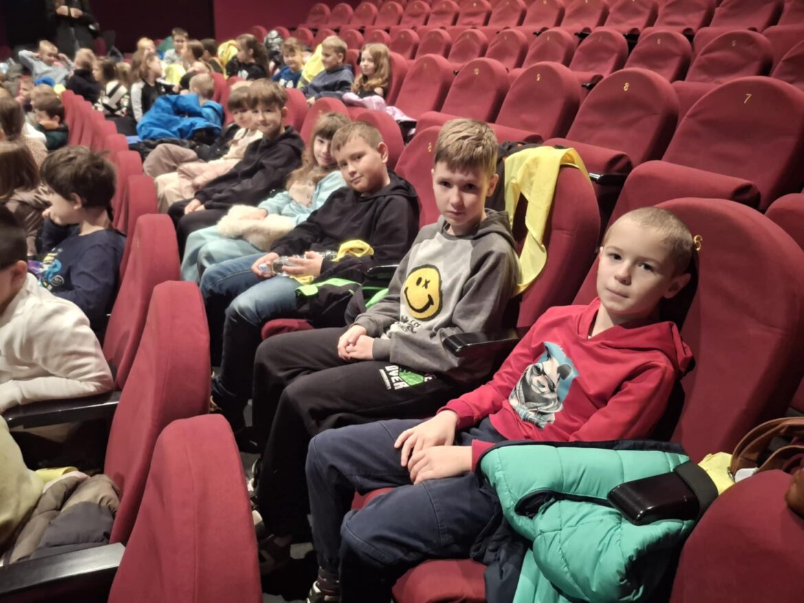 „Kot w butach” muzycznie