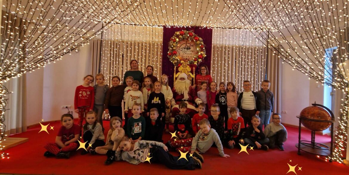 Przedszkolaki w Wiosce Świętego Mikołaja